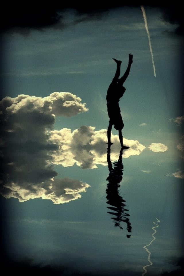 Kopfunterweltenspazierer