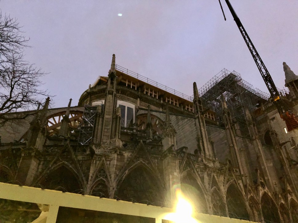 Zerstörungen an der Kathedrale Notre Dame © Sandra Grüning